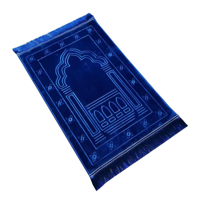 New Design Unique Flannel Thick Travel Islamic Prayer Mat rug carpet for Worship Musallah Prayer  Rug Praying Mat