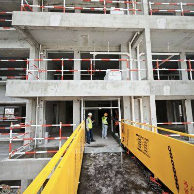 Steel Construction Carry Retractable Container Loading Platform Multiple Models Foldable photo-4