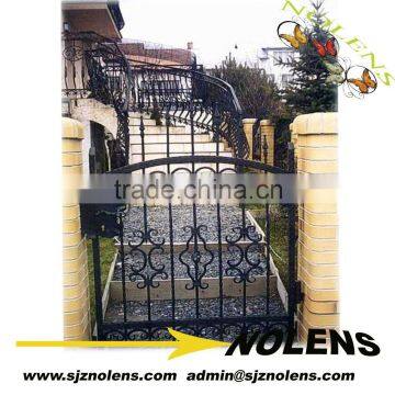 The Modern popular gate design of wrought iron /wrought iron gates /wrought iron fence /metal iron gate with fence