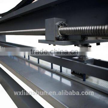 Lianshun Punching Shear For Conveyor Belt --Conveyor Belt Cut Machine photo-2