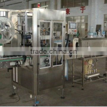 Automatic shrink sleeve labeling machine