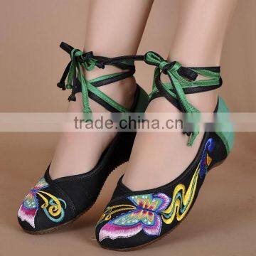 Fashion Chinese Vintage Old Peking Cloth Shoes Ladies Lace-Up Swallowtail Butterfly Embroidery Comfortable Casual Dancing Shoes