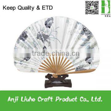 shell-shaped silk bamboo folding fan,bamboo hand fans,wedding bamboo fans