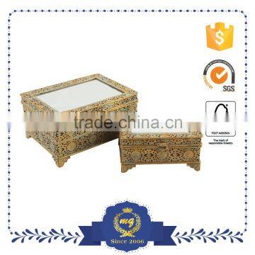 Metal Golden Small Packing Decorative Embossed Gift Box