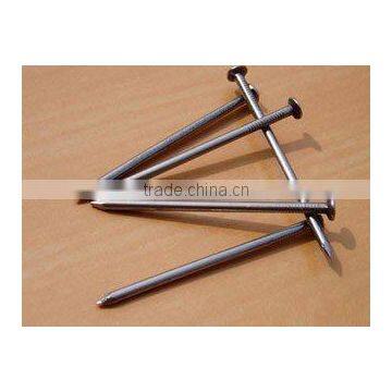 Flat head diamond point Common nails