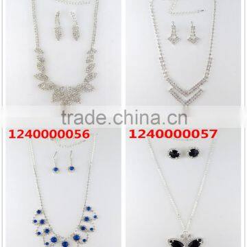 Stylish Black Resin Stone Butterfly Necklace Set