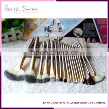 18 Pcs Professional Rose Gold Oval Cosmetic Makeup Brush Set with Custom Logo