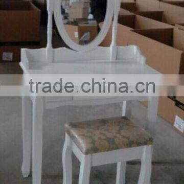 Hand Painted Apartment Bedroom Dressers Modern White Color Dresser With Stool Princess Makeup Table K/D Dresser Package 90*38*1