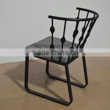 Elegant Outdoor Chair Metal Base photo-4