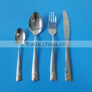 Anti-skidding Handle 4 Pcs Stainless Steel Cutlery Set