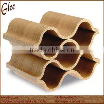 Curved birch wood wine rack for bottles