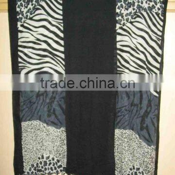 Cotton Animal Printed Stoles