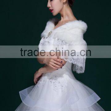 Off Shoulder White Lace Fur Shawl Wedding Evening Party Cape Short Faux Fur Women Wrap photo-4