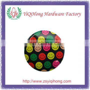 Cheap and beautiful printed smile face tin button