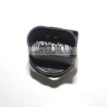 Fuel Rail Pressure Sensor 504382791 For Bentley Azure Continental 6.75 V8 Maybach 5.5 V12 photo-3