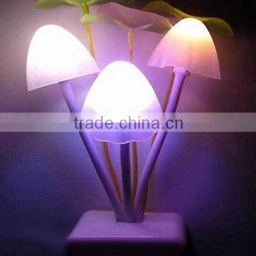 LED Night Light with Photosentive Switch (Plant and Flower) SNL044