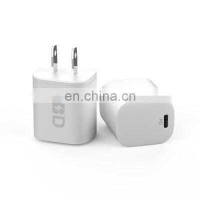 Small Portable Mobile 20W Wall Charger Pd Usb C Fast Phone Charger For Apple Iphone 12