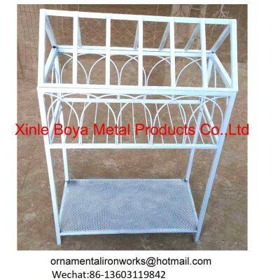 China White Iron Garden Flower Rack Supplier