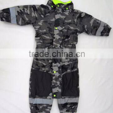 Children's rascal outdoor suits ,waterproof camouflage rain overall