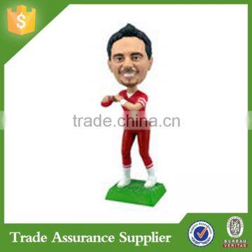 Souvenir Gifts Home Decoration Custom Resin Bobble Head Football Player