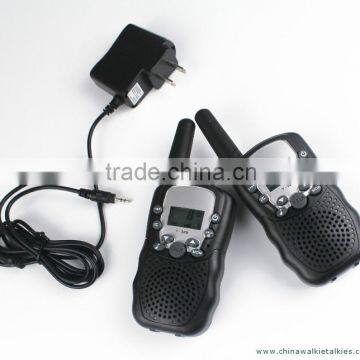 OEM long range radios walkie talkie PMR446 8 channel Shenzhen Factory