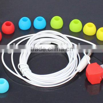 colorful! in ear earbuds beautiful wired earphones popular earphone mass production