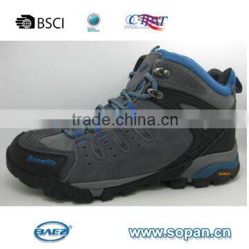 popular hiking shoes for men