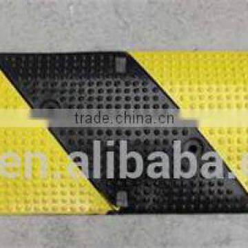 China Made Rubber Speed Bump Traffic Safety