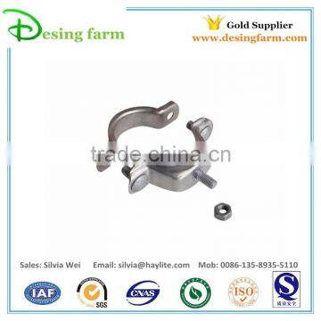 Aluminum traffic sign bracket for round sign post