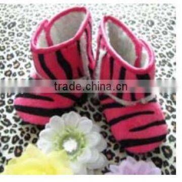 2016 Wholesale Bulk Order in China Soft Sale Baby Boots New Born Baby Shoes photo-5