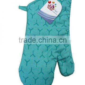 Oven mitt with silicone printed