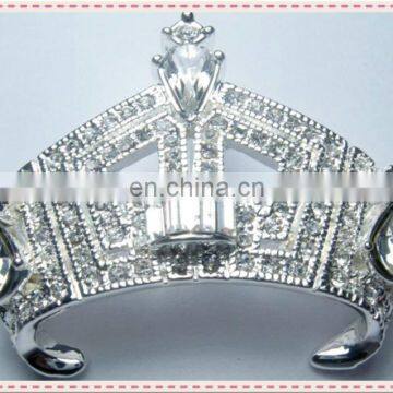 China wholesale noble beautiful shiny rhinestone crown brooch for decoration