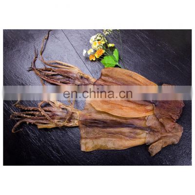 Bulk packing frozen dried squid fillet head on