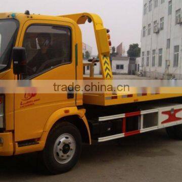 SINOTRUK HOWO light duty flat road wrecker truck rescue truck for sale