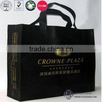 Wholesale large non woven packaging bags for shopping