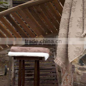 Jacquard Solid Color Dyed Special Border Set Towels