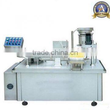 Automatic high precision oil filling and capping machine