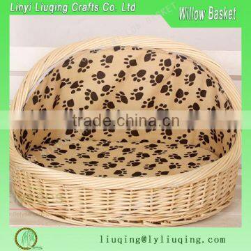 Factory wholesale handmade Wicker rattan dog beds/Covered hooded dog bed