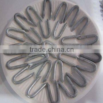 U Staple Nails photo-3