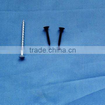 Coarse thread grey phosphate drywall screw