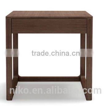 2015 New arrival simple& modern walnut night stand