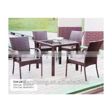 Morden Rattan/wicker Dining Table Set Furniture