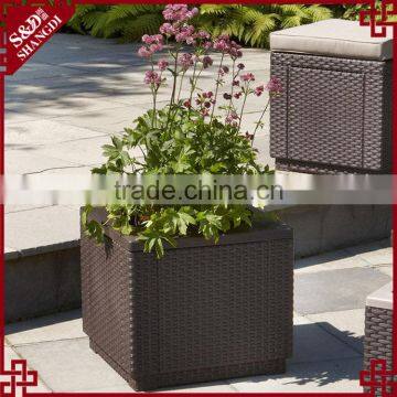 UV-resistant outdoor garden resin rattan square garlic planter sale