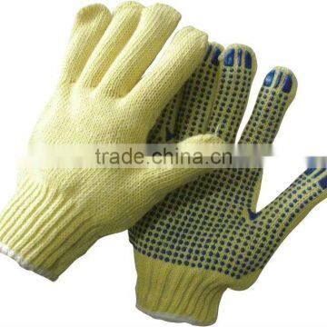 pvc dotted glove ideal for metal fabrication