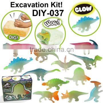 Novelty Dig Dinosaur Fossil Toys