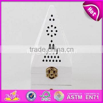 2017 Hot sale antique pyramid design wood incense holder / incense burner W02A258-S