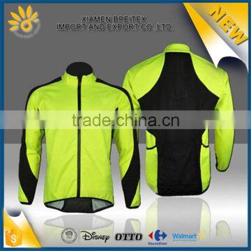 The latest design custom polyester light weight men wind jacket