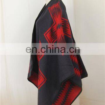 Lady Knitting Patterns Fashionable Cashmere Poncho photo-2