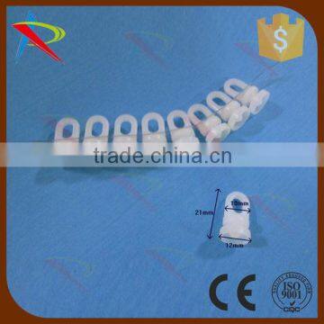 Roller blind plastic runner for curtain track