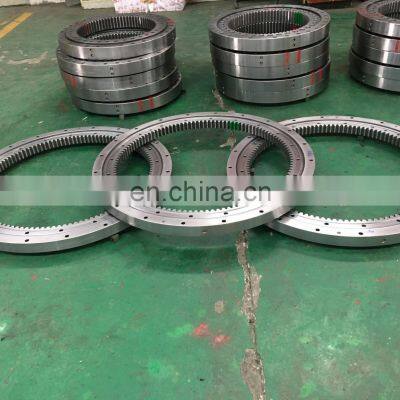 Excavator Sy210lc7 Swing Gear Ring Slewing Ring in Stock photo-2